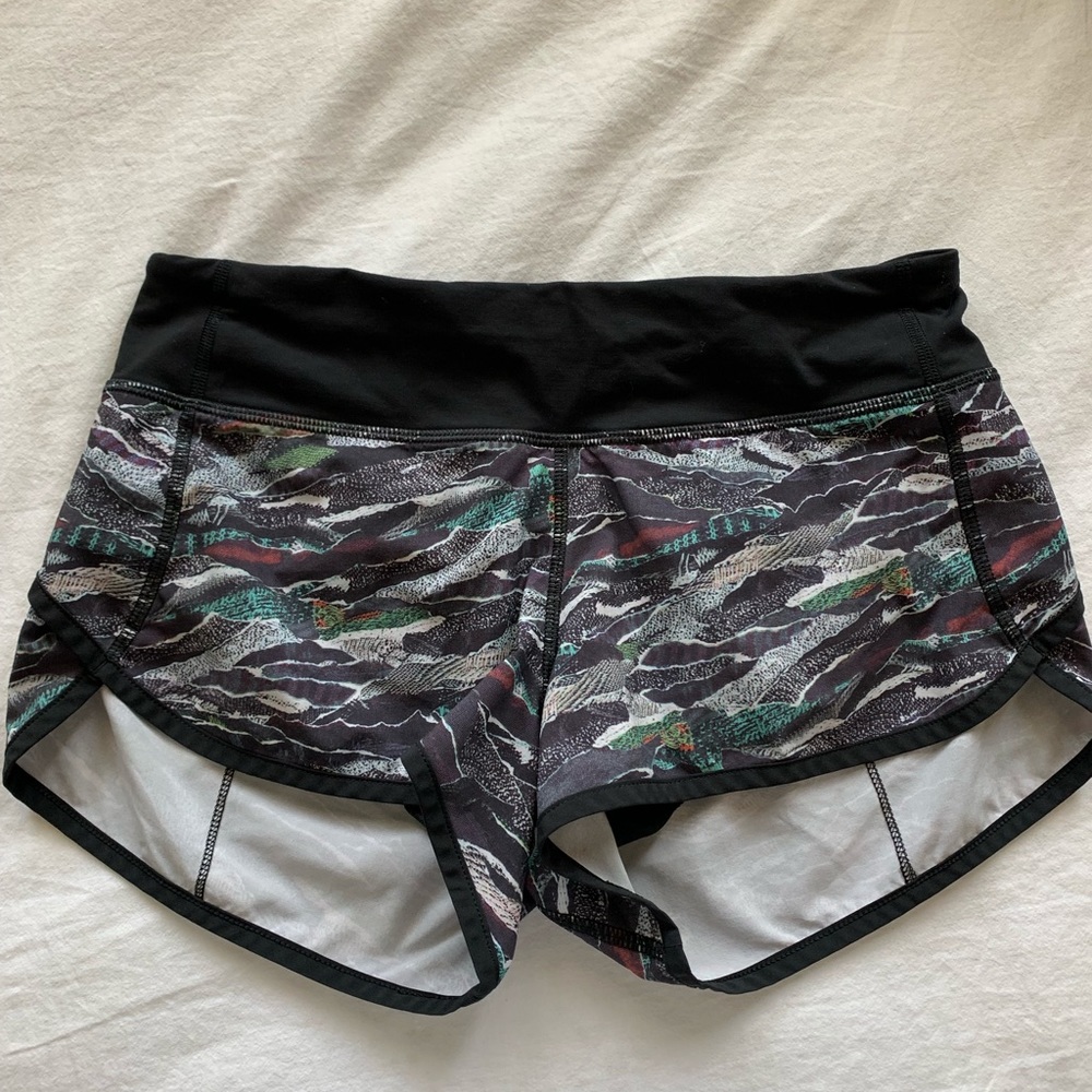 Lululemon Speed Short 4-Way Stretch 2.5”